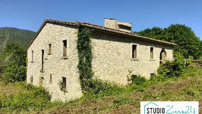 Rustico/Casale in vendita a Guardea - foto 3