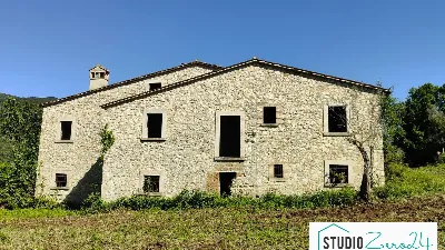 Rustico/Casale in vendita a Guardea - foto 4