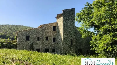 Rustico/Casale in vendita a Guardea - foto 8
