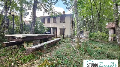 Casa Indipendente in vendita a Guardea - foto 1