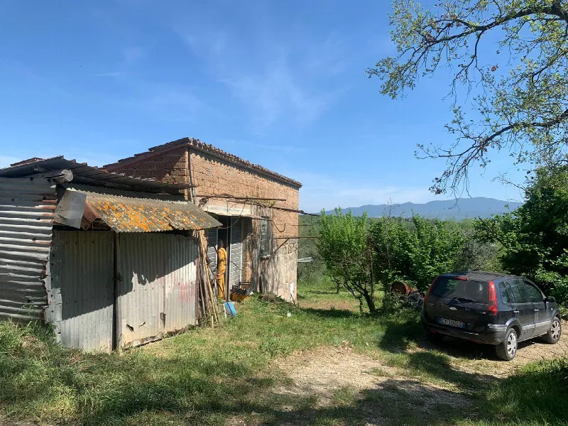 Rustico/Casale in vendita a Graffignano - foto 9