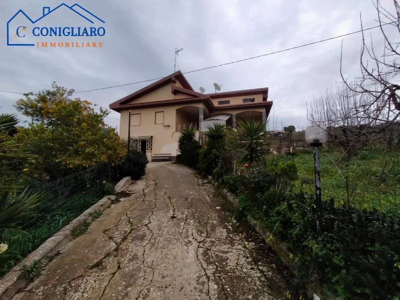 Villa in vendita a Baucina - foto 1
