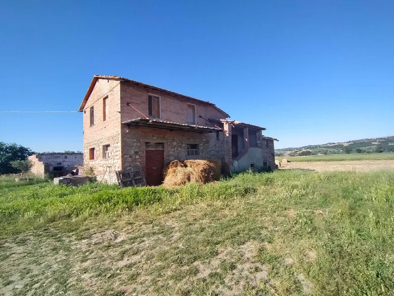 Rustico/Casale in vendita a Marsciano - foto 1