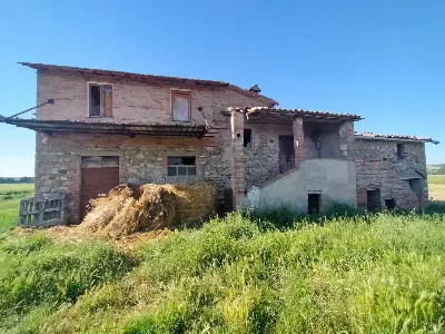 Rustico/Casale in vendita a Marsciano - foto 2
