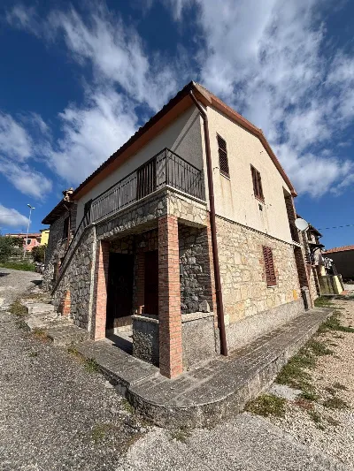 Casa Indipendente in vendita a Fratta Todi... - foto 1