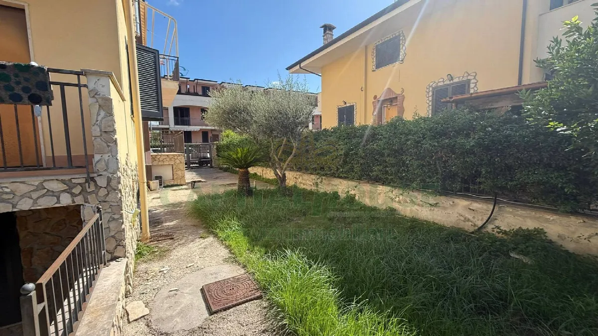 Casa Indipendente in vendita a Scisciano - foto 5