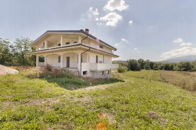 Villa a Cepagatti