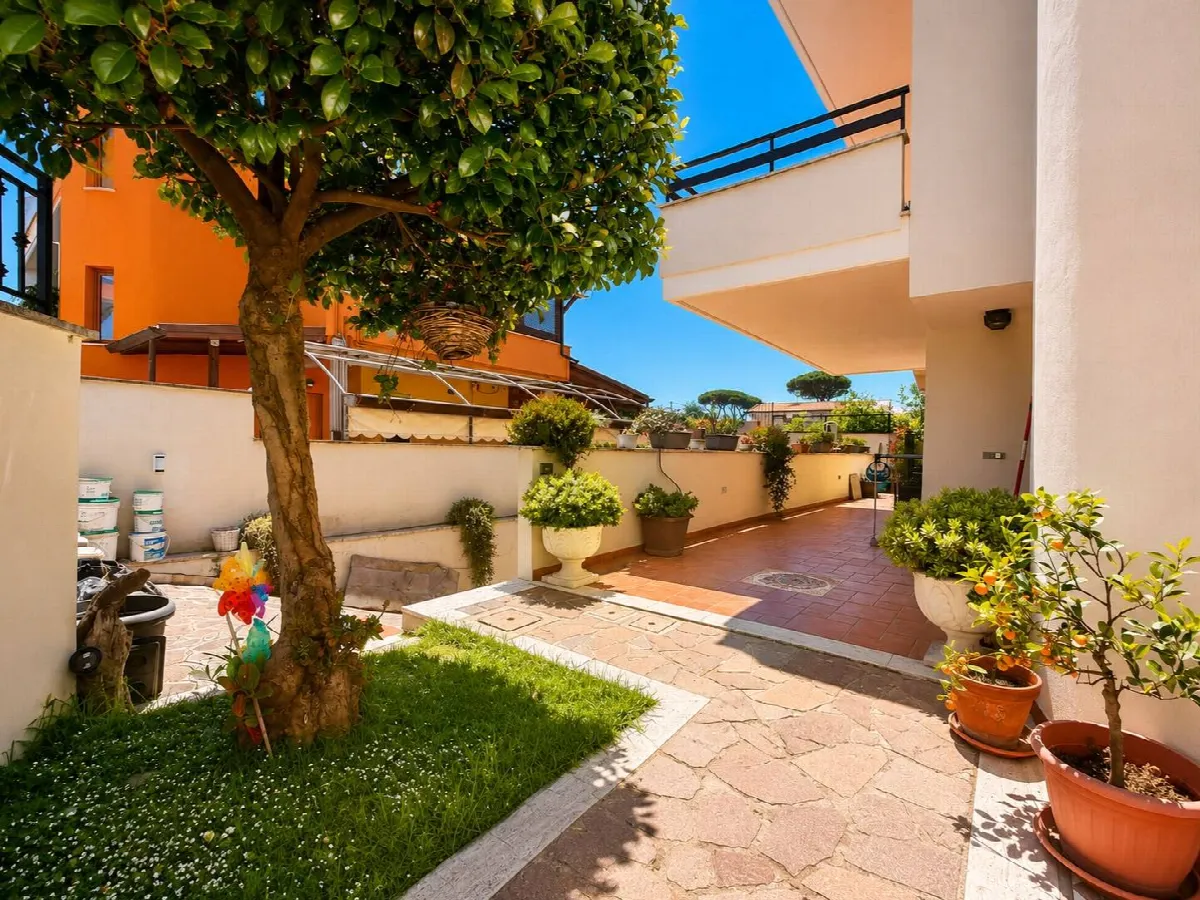 Villa in vendita a Anzio - foto 4