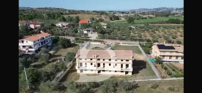 Rustico/Casale in vendita a Collecorvino - foto 4