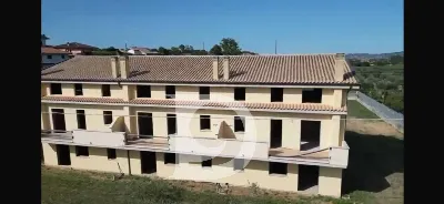 Rustico/Casale in vendita a Collecorvino - foto 7