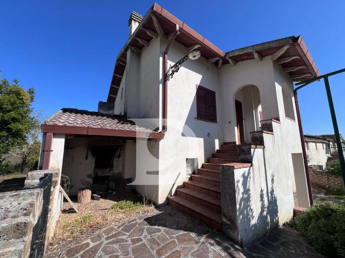 Casa Indipendente in vendita a Loreto Aprutino - foto 2