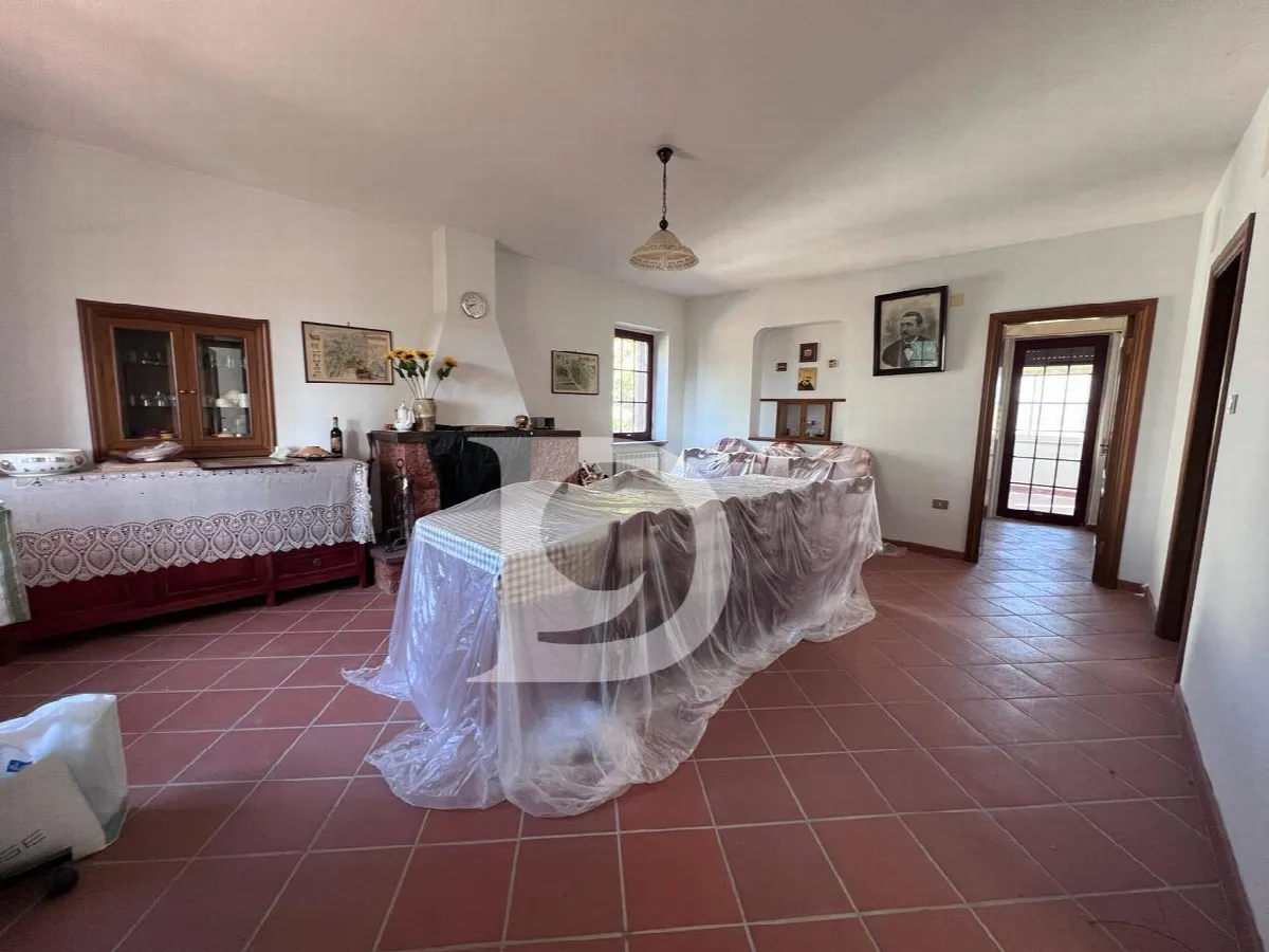 Casa Indipendente in vendita a Loreto Aprutino - foto 4
