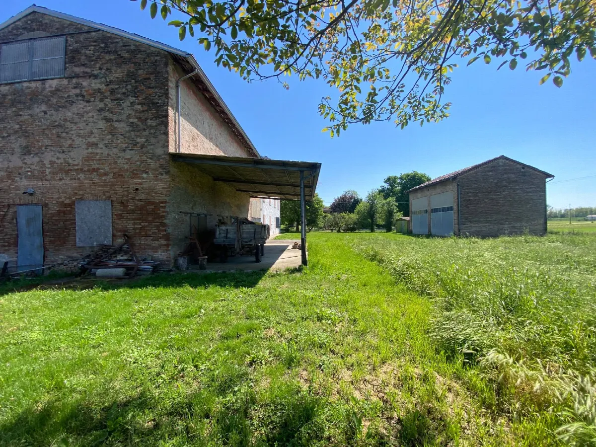 Rustico/Casale in vendita a San Secondo Parmense - foto 4