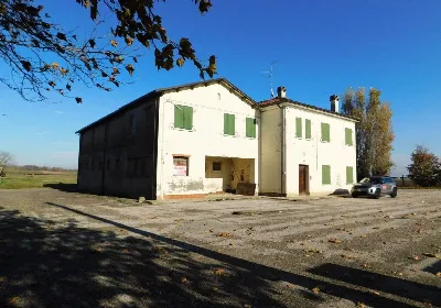 Rustico/Casale in vendita a Cervia - foto 1