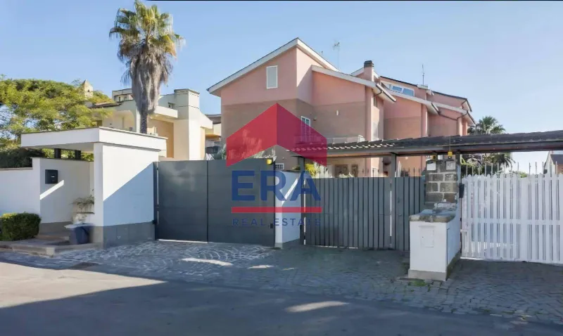 Villa in vendita a Roma, Axa, Casal Palocco, Infernetto - foto 1