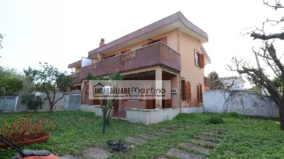 Villa in vendita a Anzio - foto 4