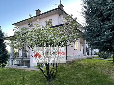 Villa in vendita a Linarolo - foto 1