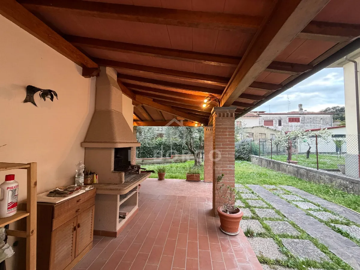 Villa in vendita a Pescia - foto 4
