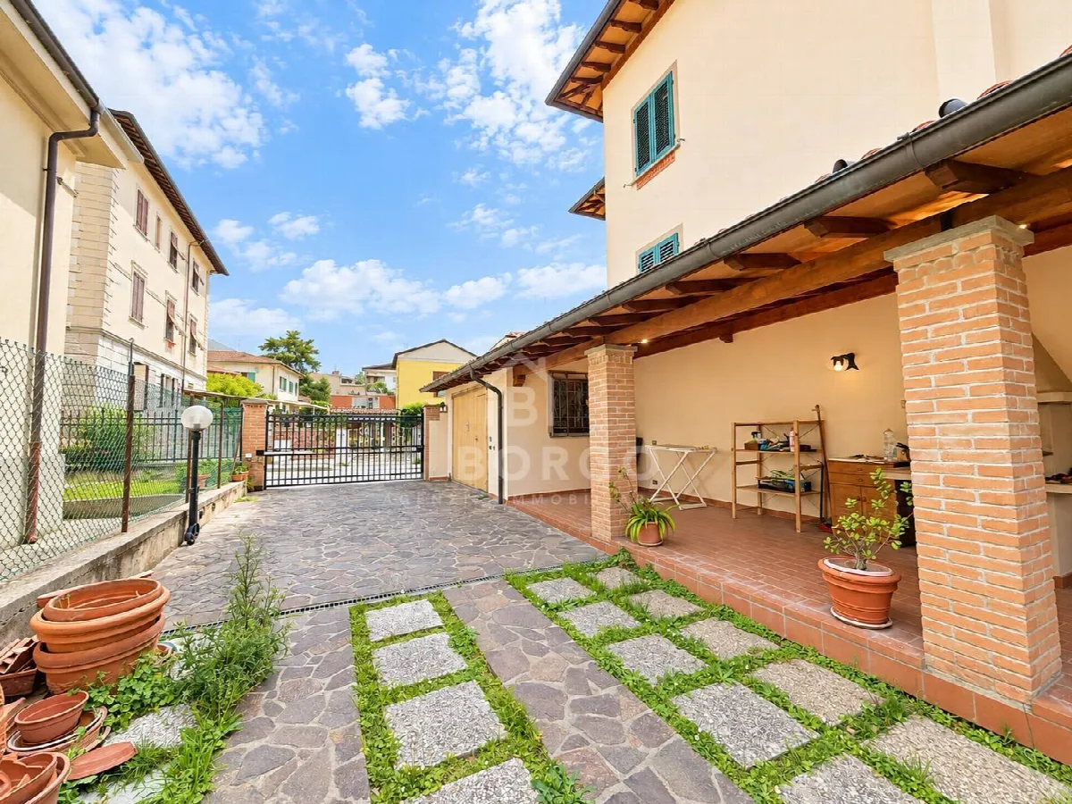 Villa in vendita a Pescia - foto 2