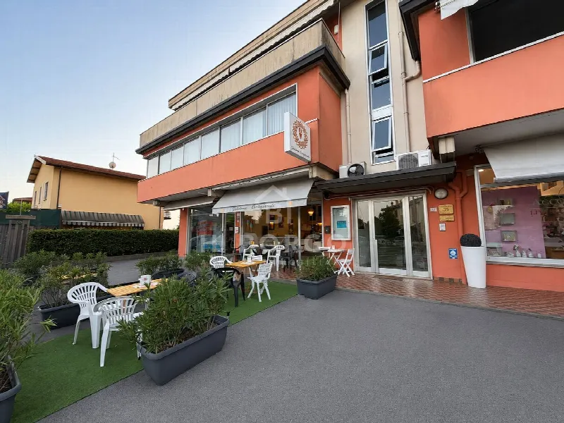Ufficio in vendita a Massa e Cozzile - foto 1