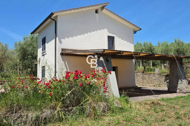 Villa in vendita a Caprarola - foto 1