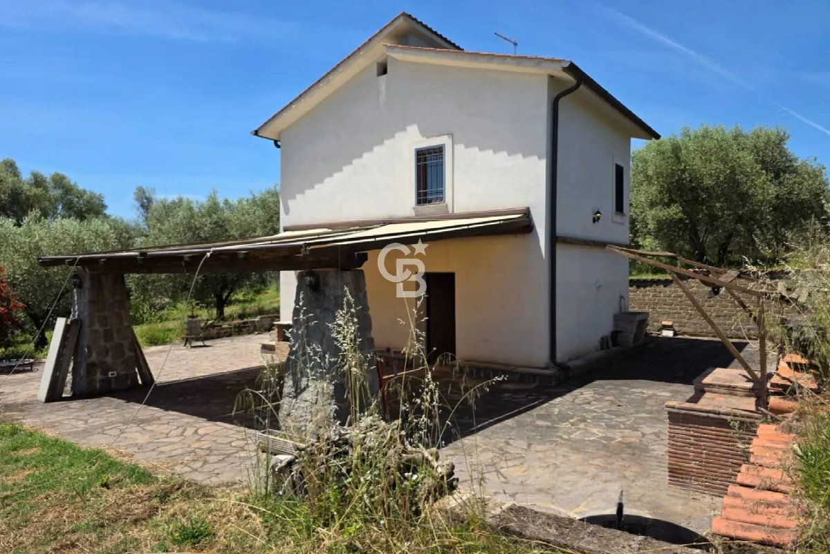 Villa in vendita a Caprarola - foto 2