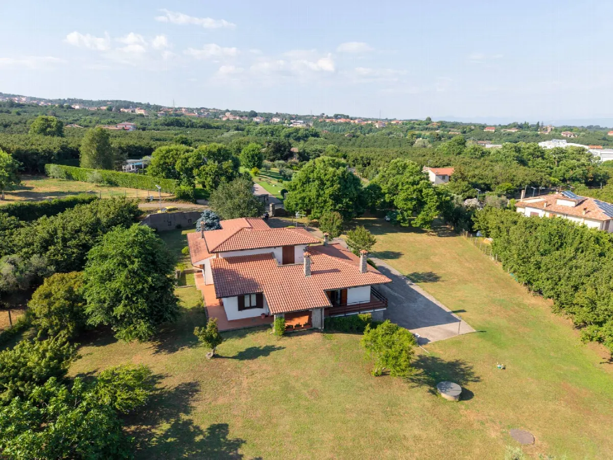 Villa in vendita a Caprarola - foto 2