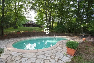 Villa in vendita a Bassano Romano - foto 1