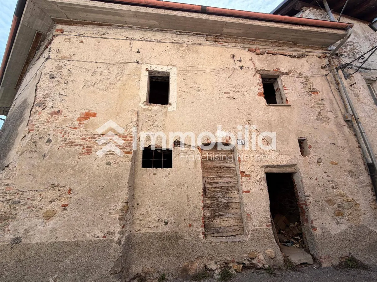 Rustico/Casale in vendita a Bagnasco - foto 2