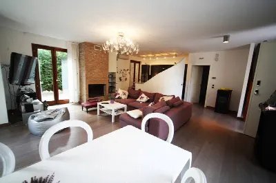 Villa in vendita a San Benedetto del Tront... - foto 2