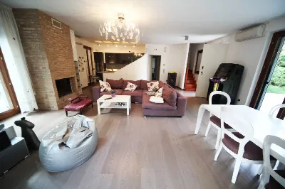 Villa in vendita a San Benedetto del Tront... - foto 3