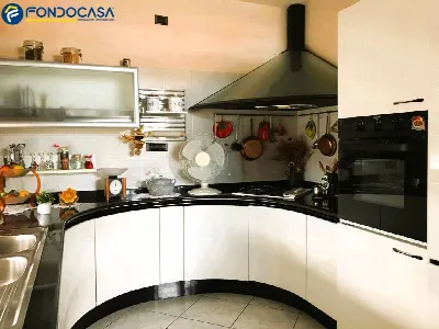 Villa in vendita a San Benedetto del Tront... - foto 6