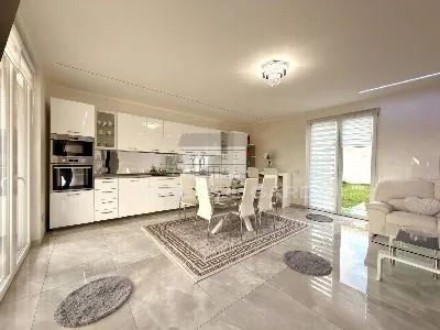 Villa in vendita a Lonato del Garda - foto 1