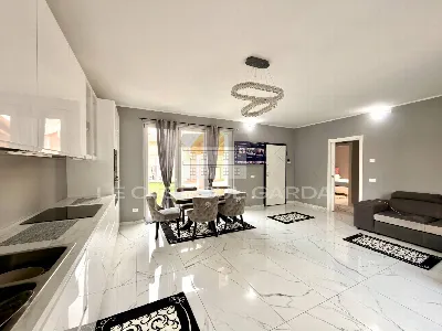 Villa in vendita a Lonato del Garda - foto 1