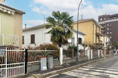 Villa in vendita a Corsico - foto 2