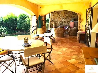 Villa in vendita a Arzachena - foto 1