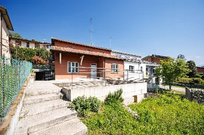 Villa a Alzano Lombardo