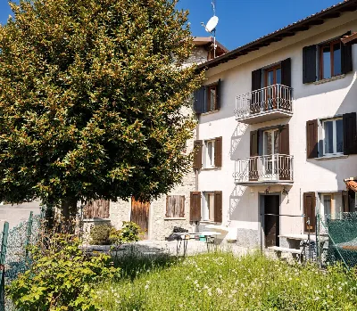 Casa Indipendente a Alzano Lombardo