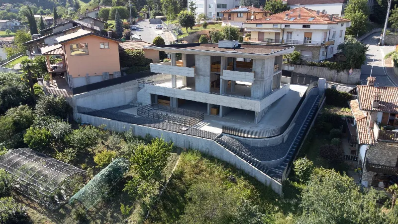 Villa in vendita a Nembro - foto 1