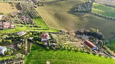 Villa in vendita a Roseto degli Abruzzi - foto 1