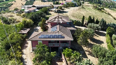 Villa in vendita a Roseto degli Abruzzi - foto 2