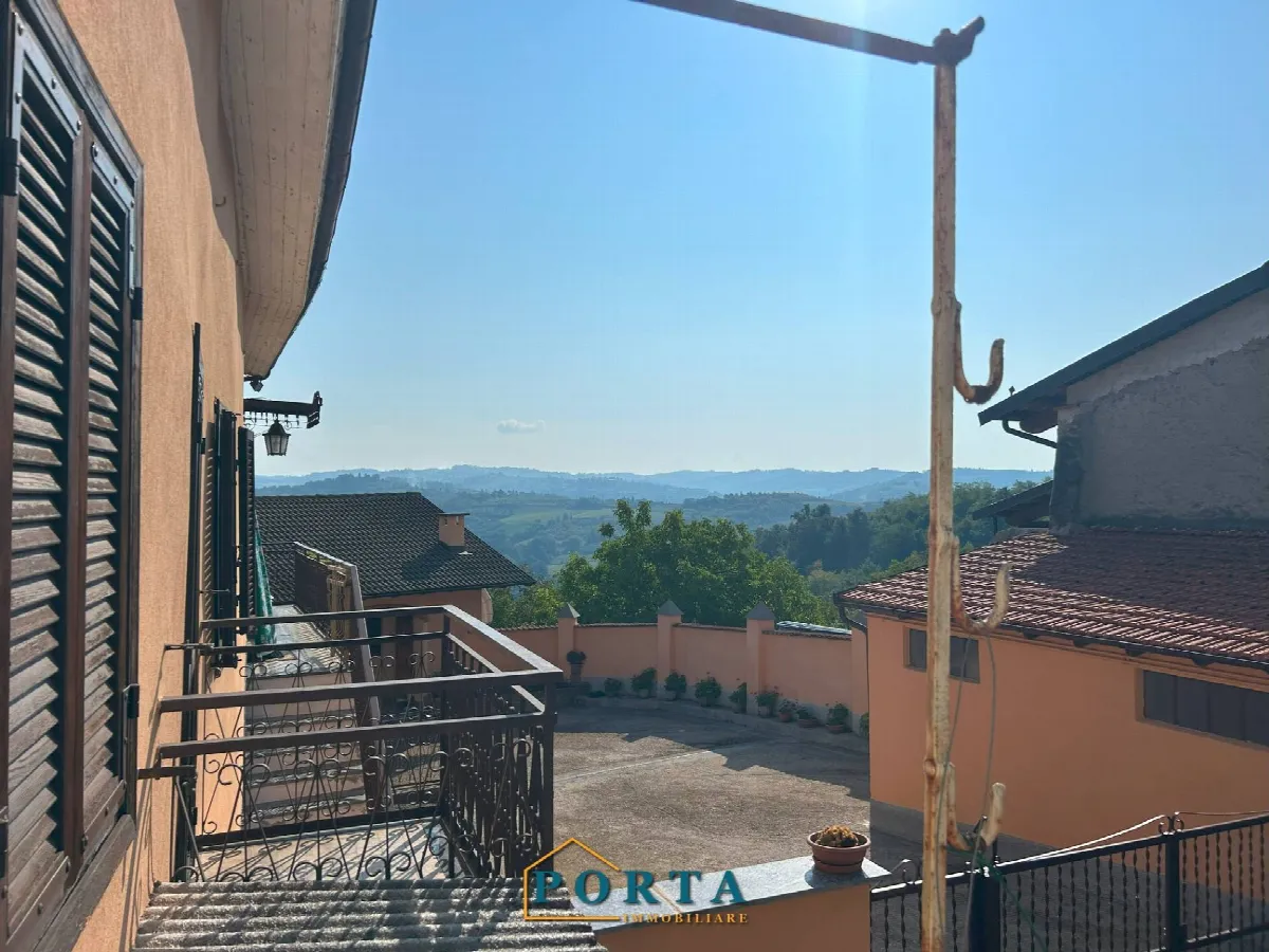 Rustico/Casale in vendita a Rocca Cigliè - foto 2