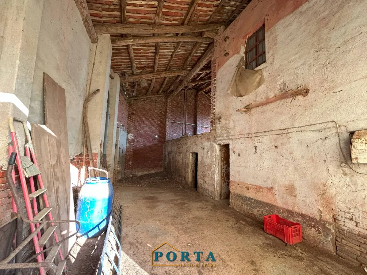 Rustico/Casale in vendita a Carrù - foto 4