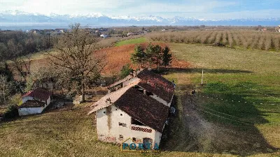 Rustico/Casale in vendita a Carrù - foto 1