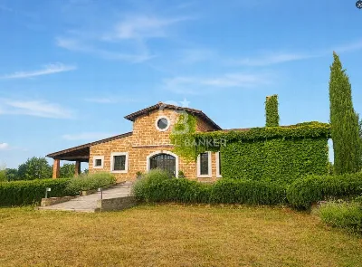 Villa a Sutri