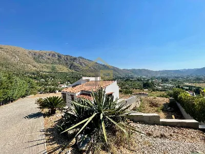 Villa a Castellammare del Golfo