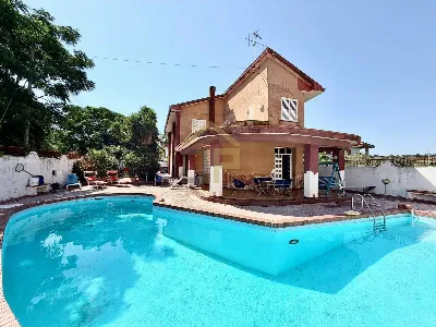 Villa in vendita a Trappeto - foto 1