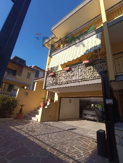 Villa in vendita a Mugnano di Napoli - foto 3
