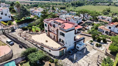 Casa Indipendente a Giugliano in Campania