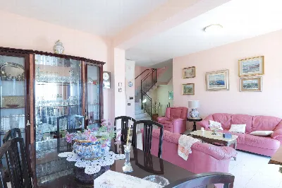 Casa Indipendente in vendita a Giugliano i... - foto 9